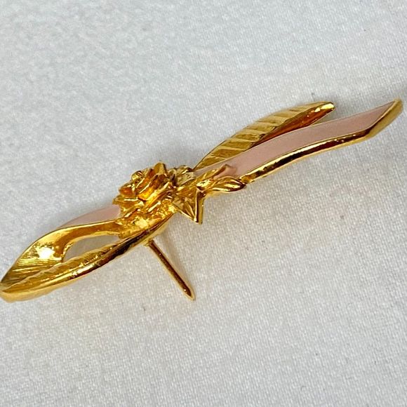 Avon Pin Breast Cancer Awareness Pink Ribbon And Gold Tone Rose - Picture 7 of 8